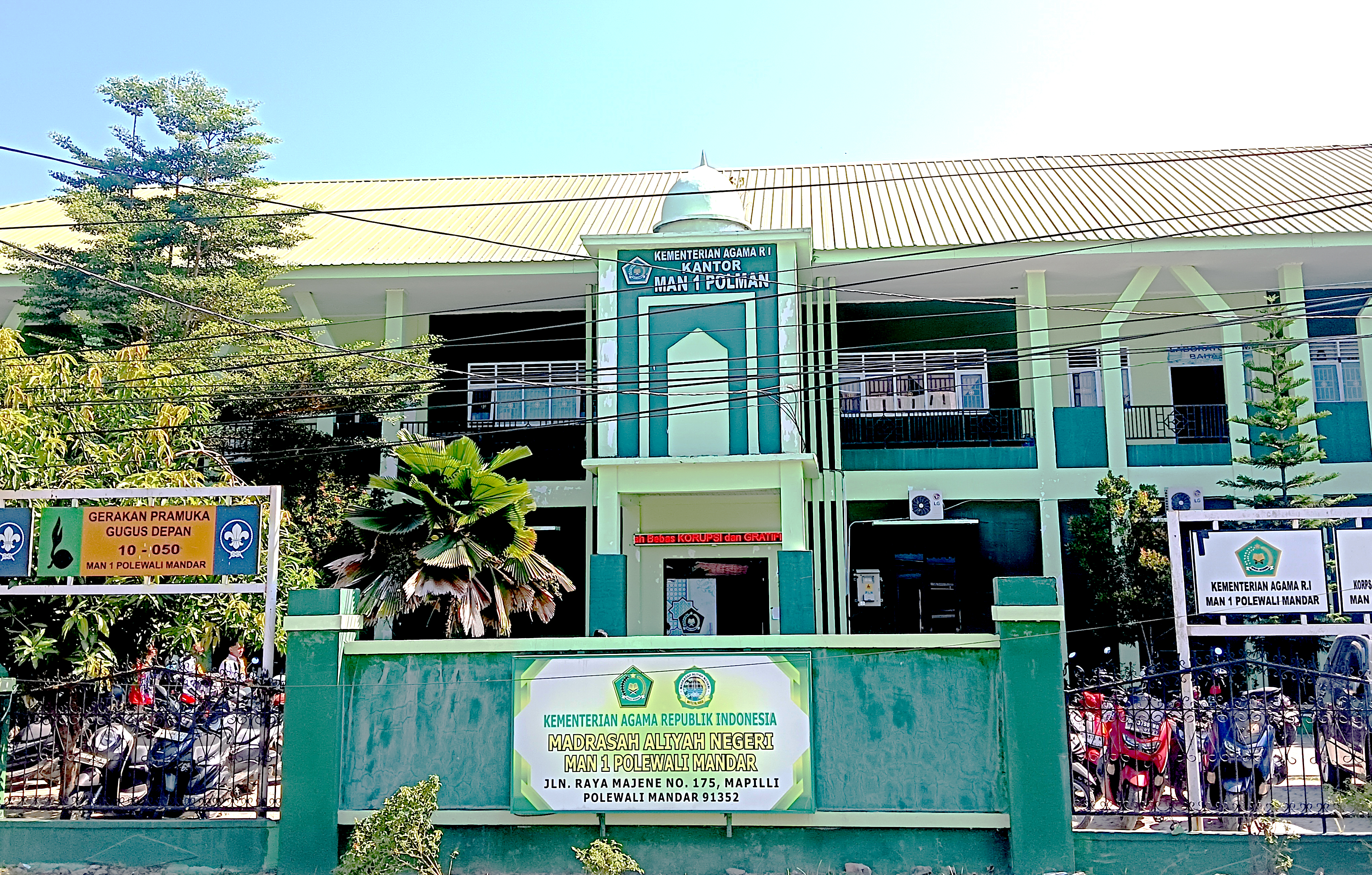 BANGUNAN UTAMA